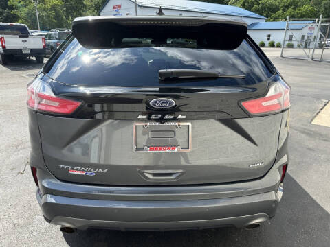 2024 Ford Edge Titanium