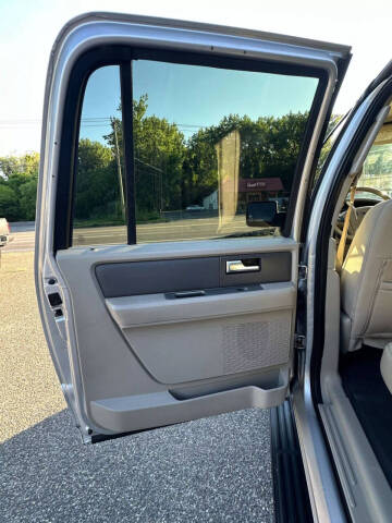 2011 Ford Expedition EL XL