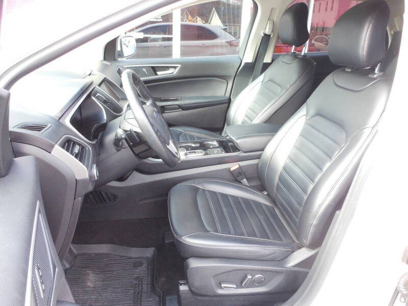 2019 Ford Edge SEL