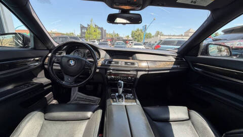 2012 BMW 7 Series
