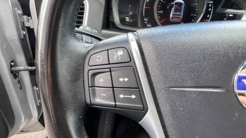 2016 Volvo XC60 T5 Drive-E Platinum