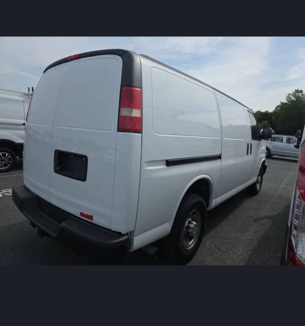 2016 Chevrolet Express 2500