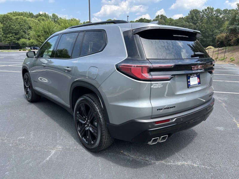 2025 GMC Acadia Elevation