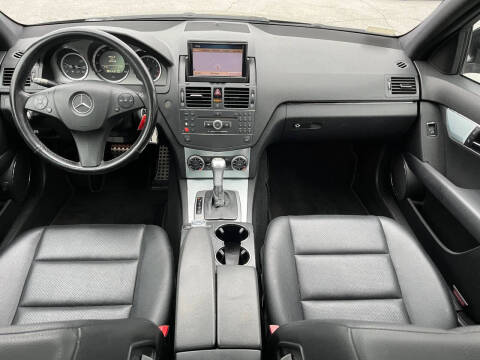 2009 Mercedes-Benz C-Class