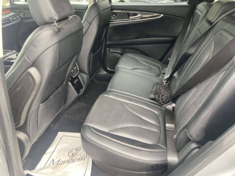 2022 Lincoln Nautilus Reserve