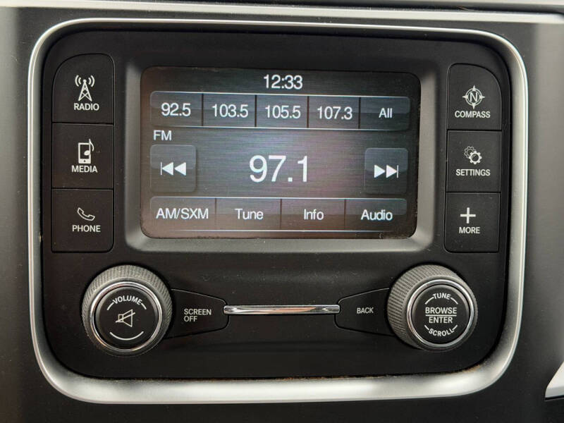 2018 RAM 1500 SLT