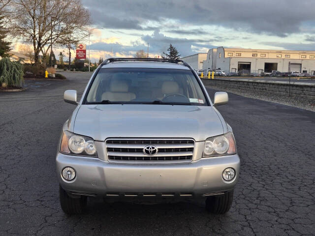 2003 Toyota Highlander for sale at Alpha Auto Sales in Auburn, WA