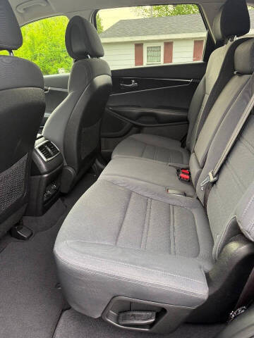 2016 Kia Sorento LX