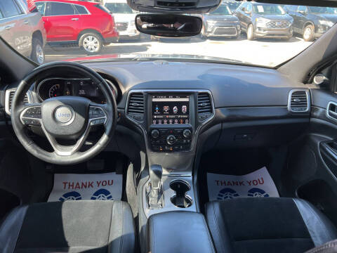 2018 Jeep Grand Cherokee Laredo