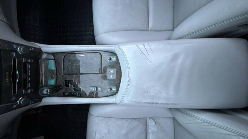2007 Lexus LS 460