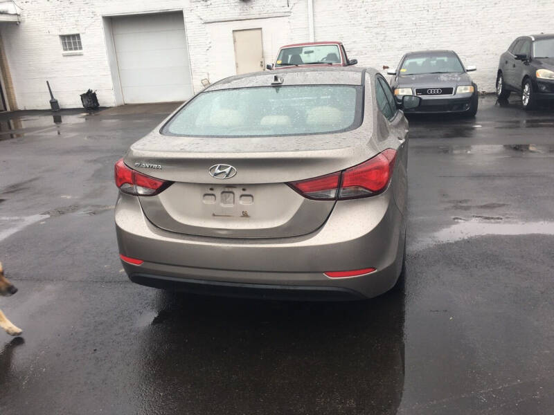 2016 Hyundai Elantra SE photo 16