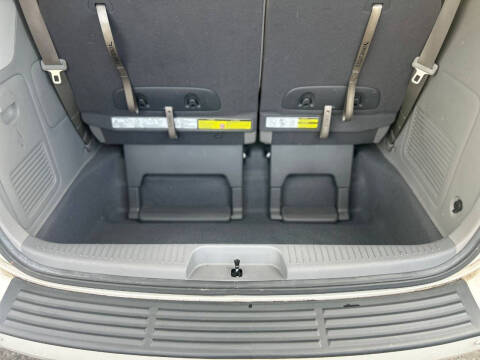 2012 Kia Sedona LX