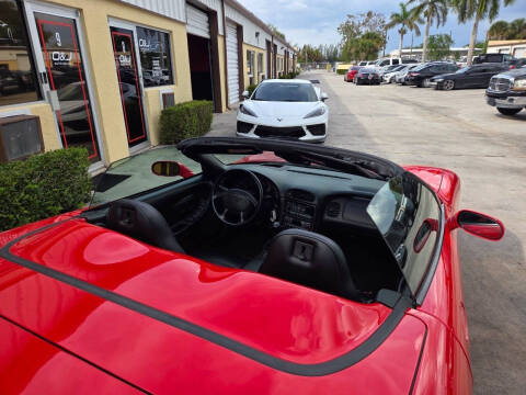 2004 Chevrolet Corvette
