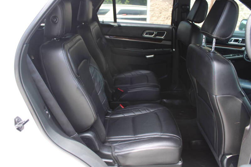 2018 Ford Explorer Platinum