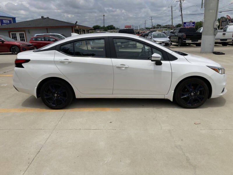 2021 Nissan Versa SV