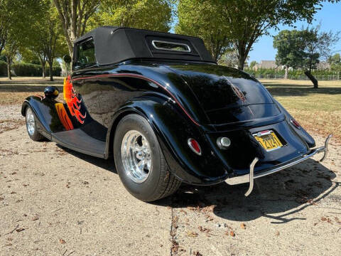 1934 Ford Cabriolet