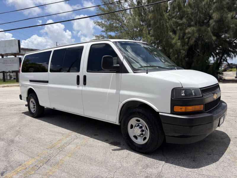 2020 Chevrolet Express LS 3500