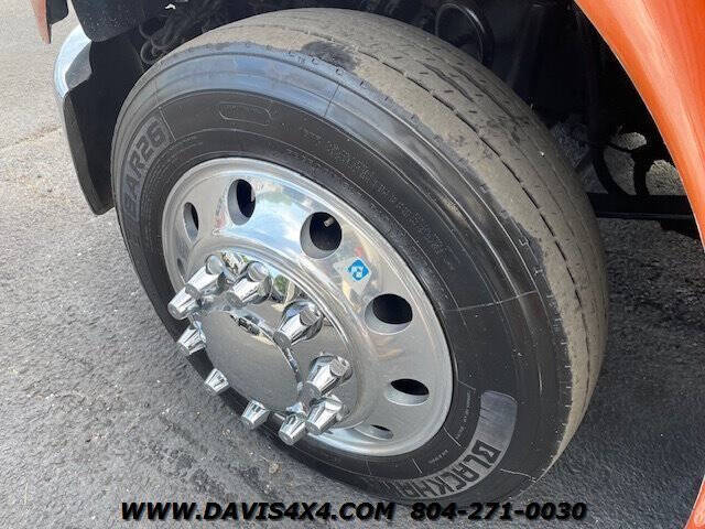 2016 Freightliner M2 106