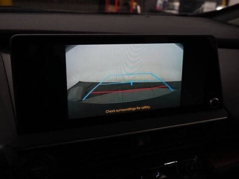 2025 Toyota Prius Plug-in Hybrid XSE