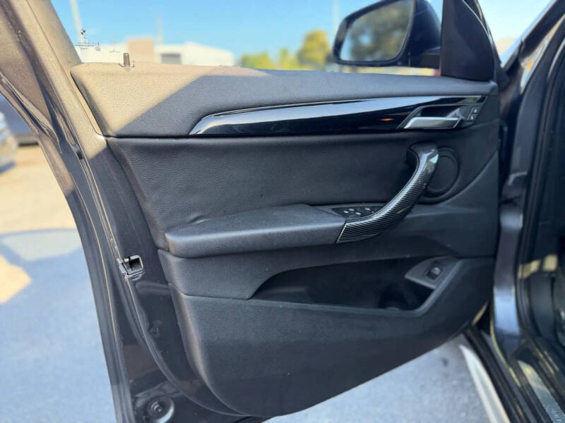 2017 BMW X1 sDrive28i