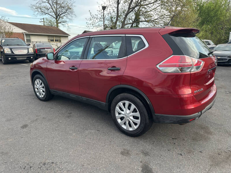 2016 Nissan Rogue SV