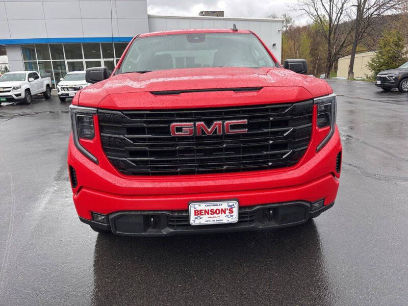 2024 GMC Sierra 1500 Elevation Standard