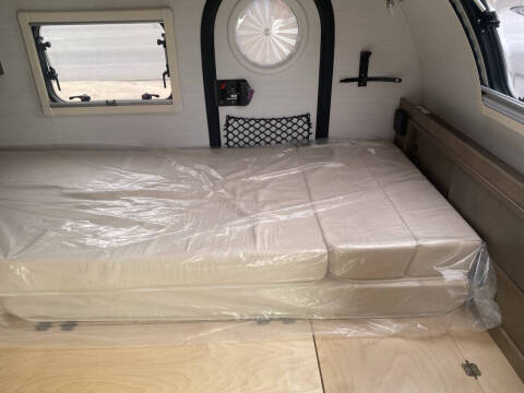 2025 nuCamp RV TAG XL