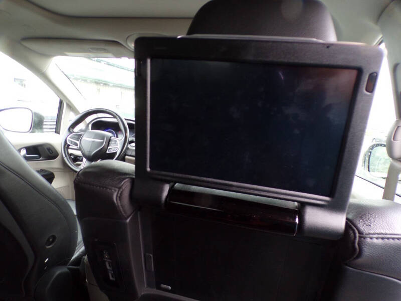 2020 Chrysler Pacifica Touring L Plus