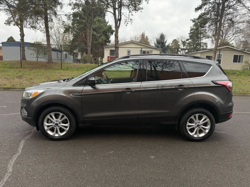 2018 Ford Escape SE