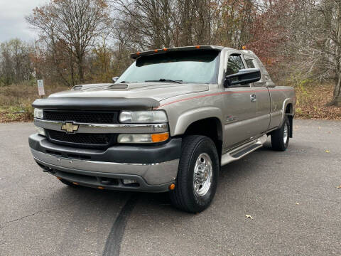 2002 Chevrolet Silverado 2500HD for sale at Starz Auto Group in Delran NJ