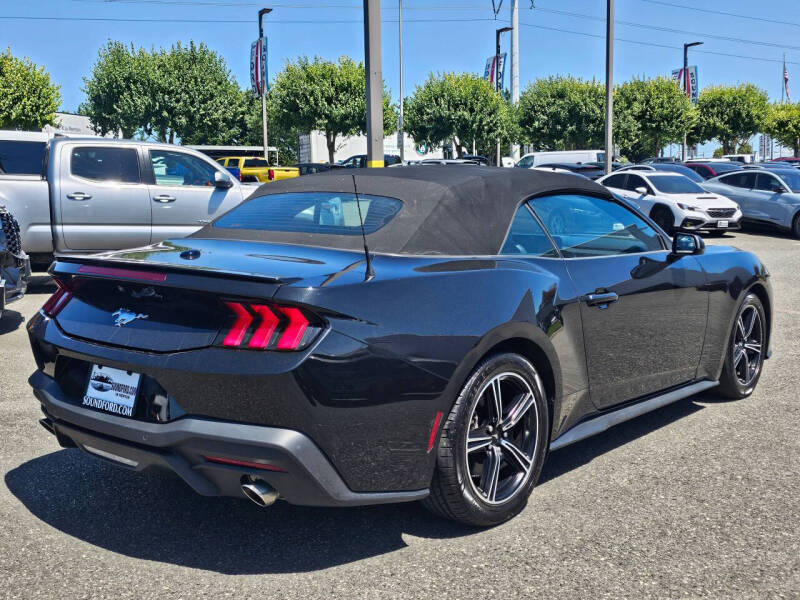 2024 Ford Mustang EcoBoost