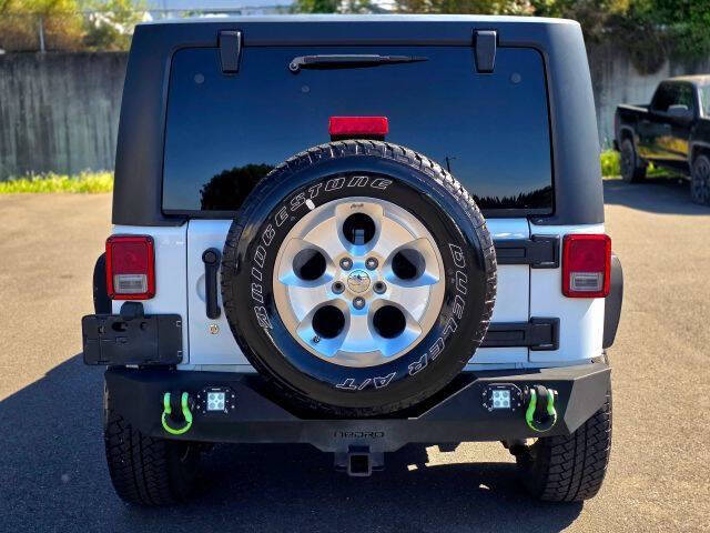 2013 Jeep Wrangler Sport