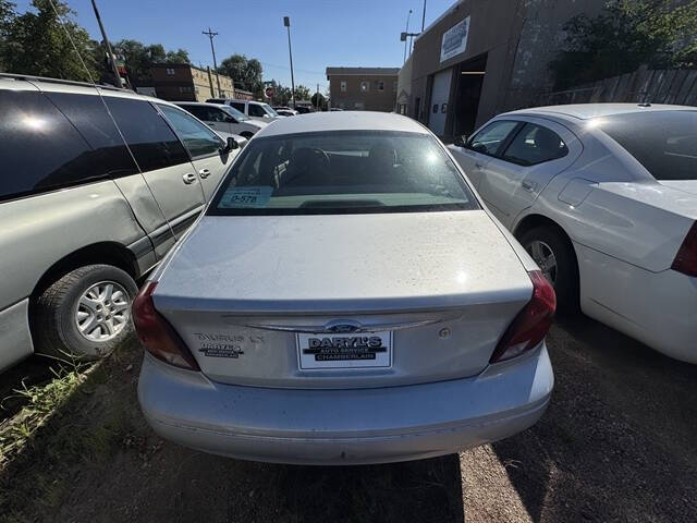 2003 Ford Taurus LX