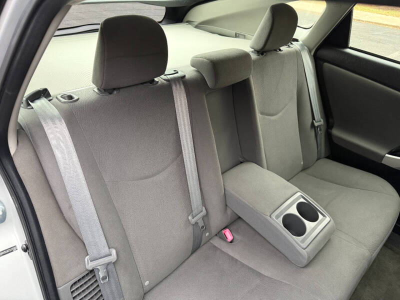 2012 Toyota Prius Two