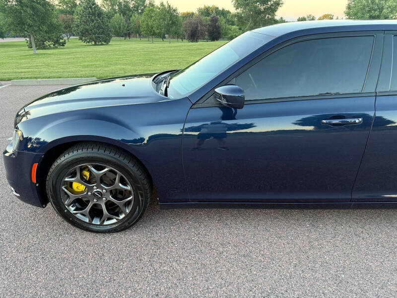 2016 Chrysler 300 S
