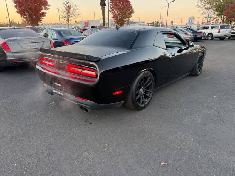 2017 Dodge Challenger T/A 392