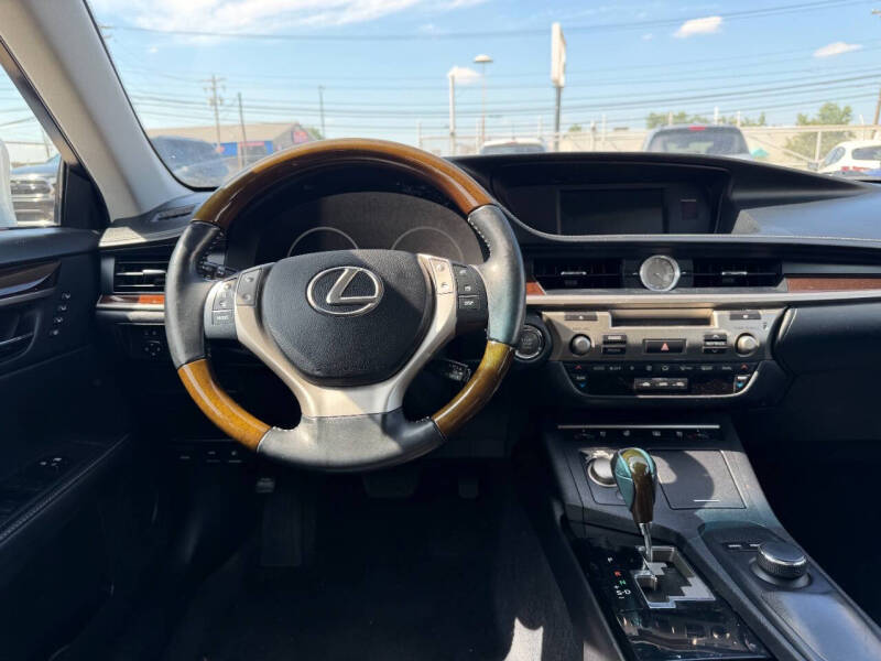 2013 Lexus ES 350