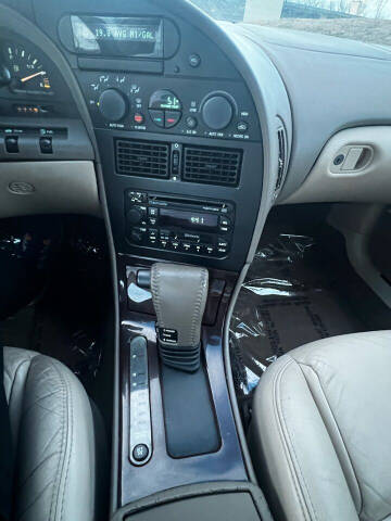 1999 Oldsmobile Aurora