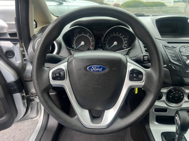 2019 Ford Fiesta SE