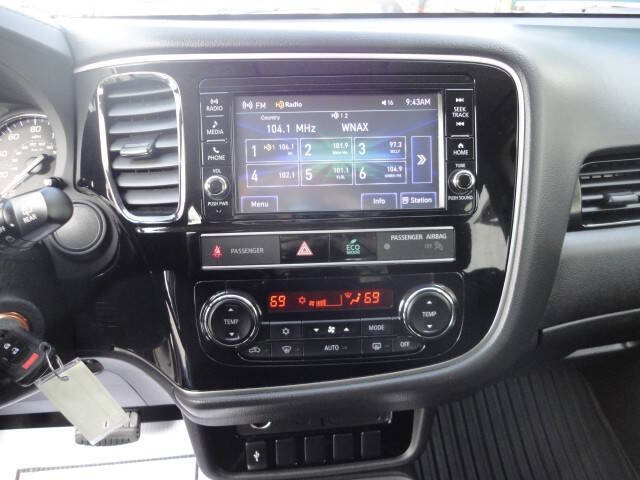 2019 Mitsubishi Outlander ES