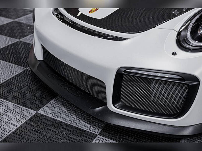 2018 Porsche 911 GT2 RS