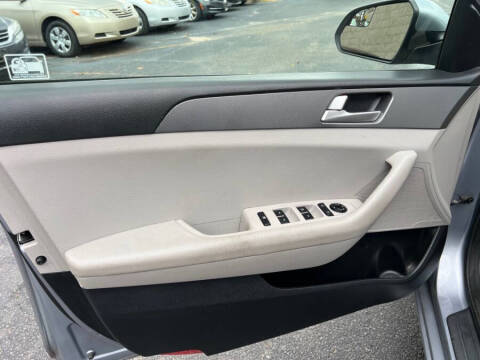 2015 Hyundai Sonata SE