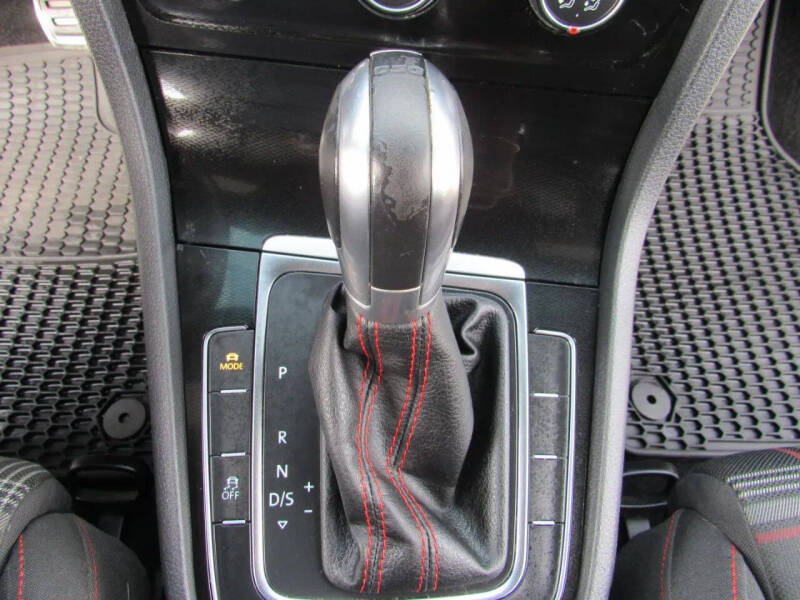 2015 Volkswagen Golf GTI