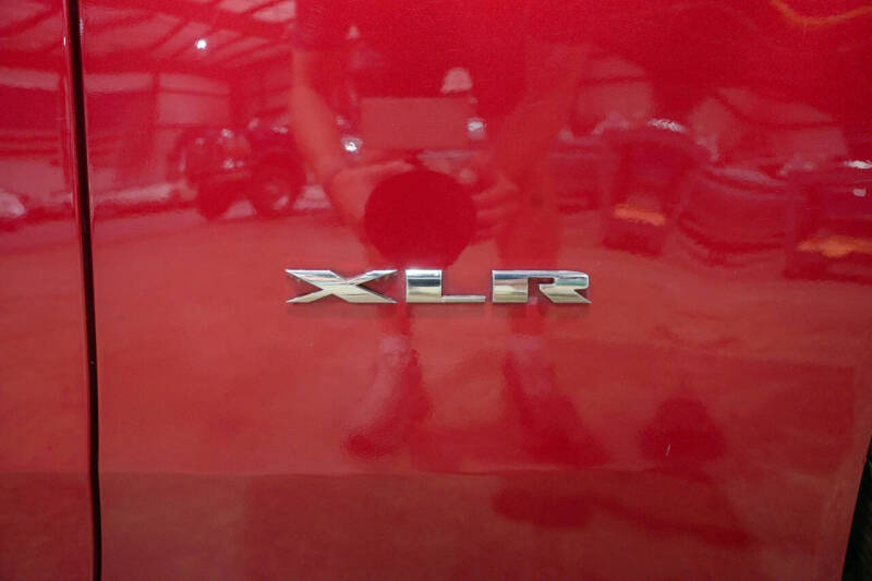 2005 Cadillac XLR