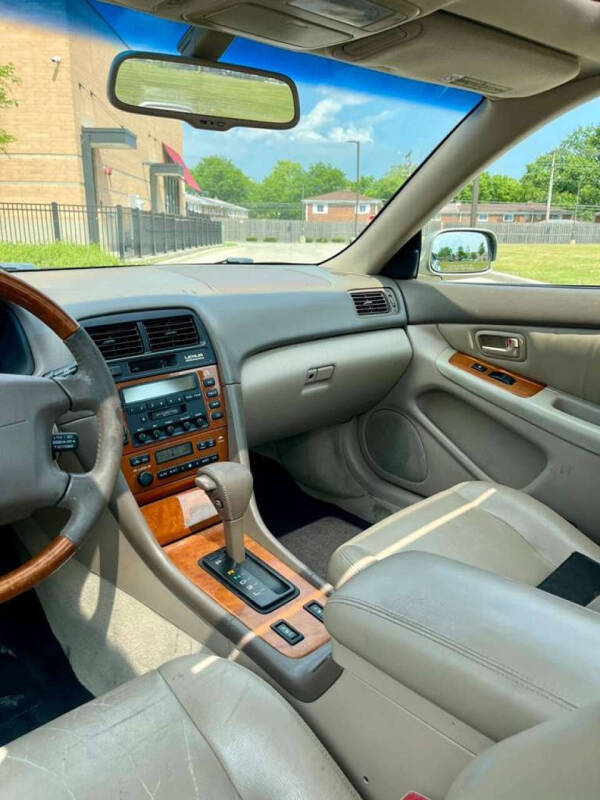 2000 Lexus ES 300