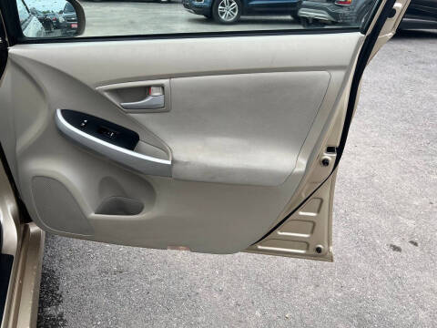 2010 Toyota Prius I