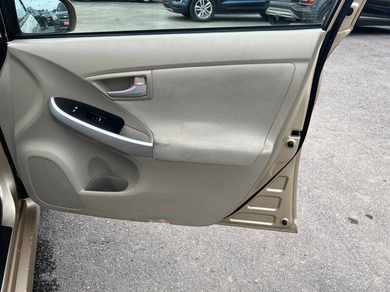 2010 Toyota Prius I