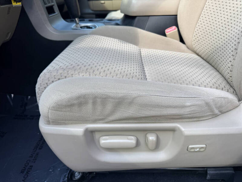 2013 Toyota Tundra Grade