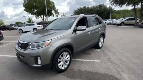 2015 Kia Sorento for sale at FLORIDA CAR TRADE LLC in Davie FL