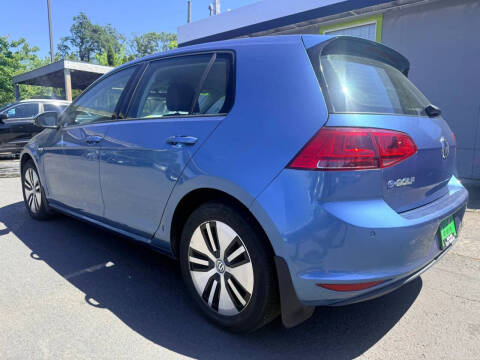 2015 Volkswagen e-Golf SEL Premium